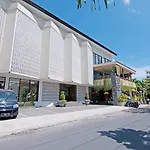 Zen Premium Dewi Saraswati Seminyak